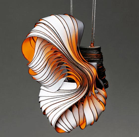 Paper art jewellery and sculptures by Lydia Hirte