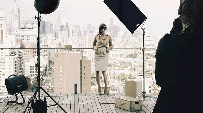 Fashion shots animated by Cinemagraphs